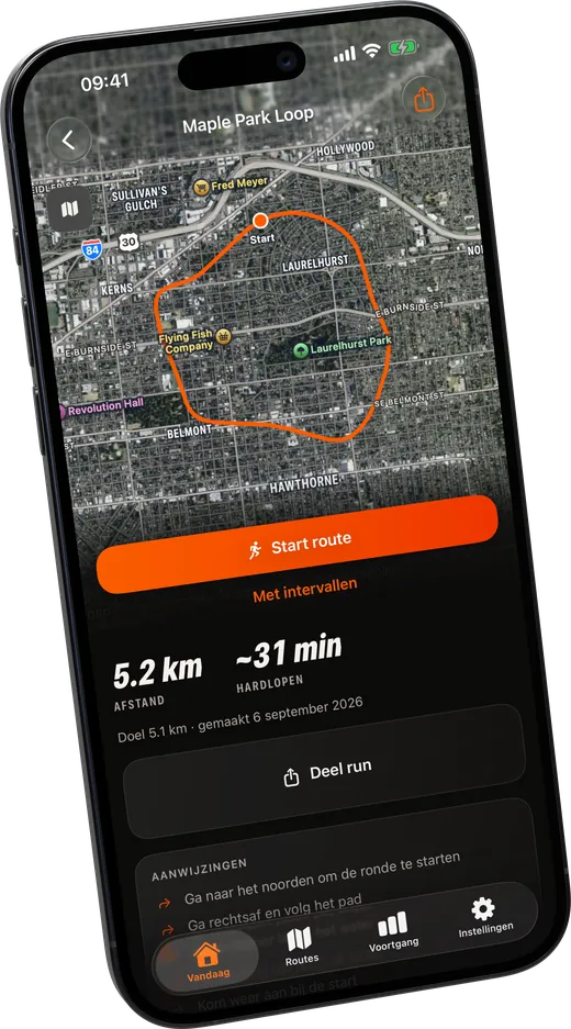 Een opgeslagen route met de afstand en geschatte tijd, een knop Start route en een knop Deel route.